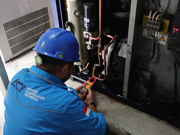 teknisi (3) teknisi (3)